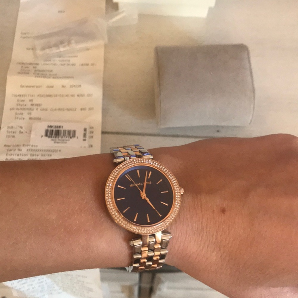 MK mini darci watch - Picture 3 of 3